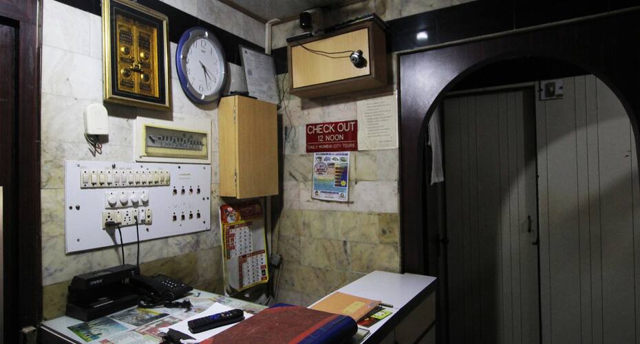 White Guest House, Mumbai 5